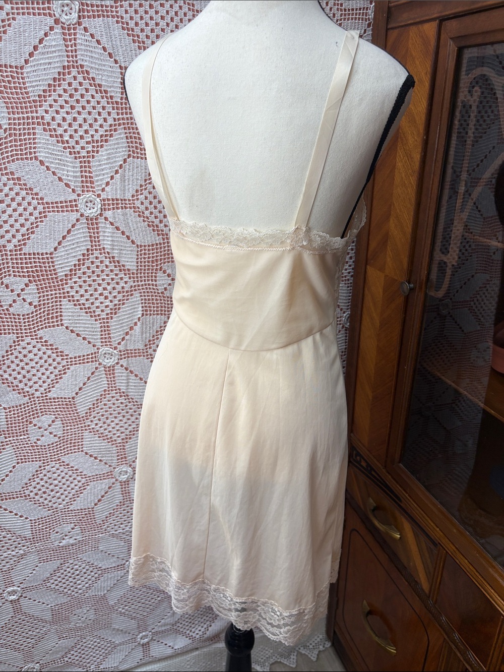 Vintage Ivory Lace Slip Dress Sz sm - Picture 6 of 9